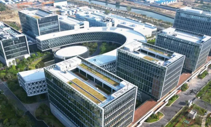 2025年企业管理系统开发技术选型与架构设计要点
